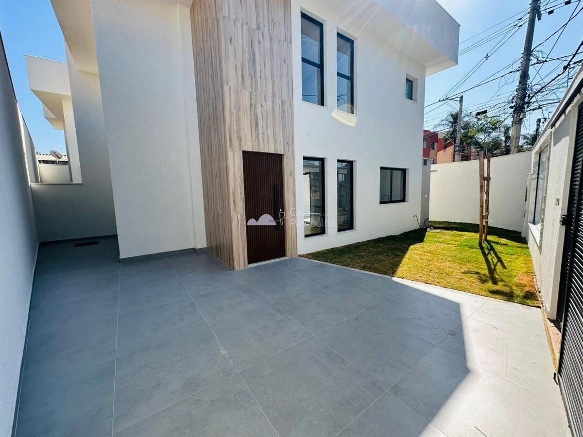 Casa, Planalto, 3 Quartos, 4 Vagas, 3 Suítes