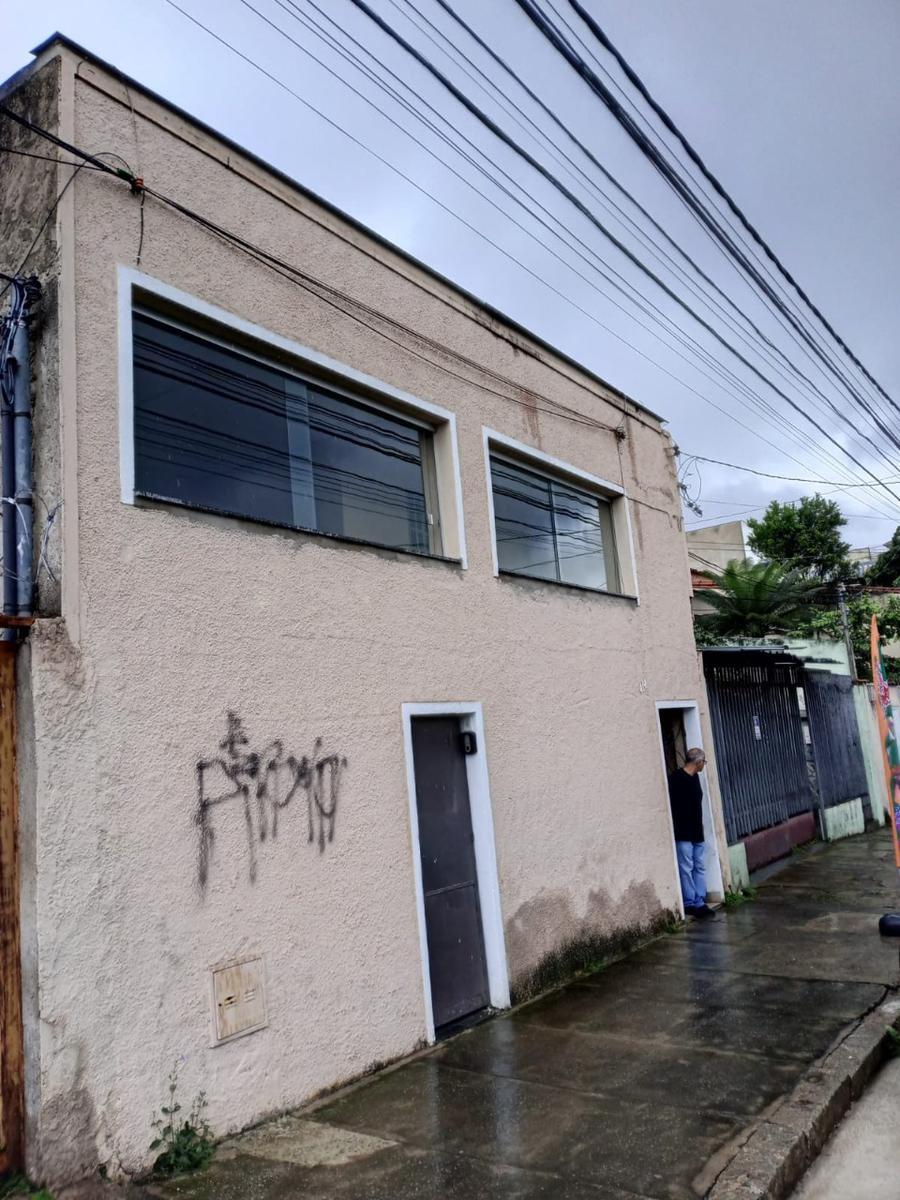 Casa, Nova Floresta, 6 Quartos, 0 Vaga, 2 Suítes
