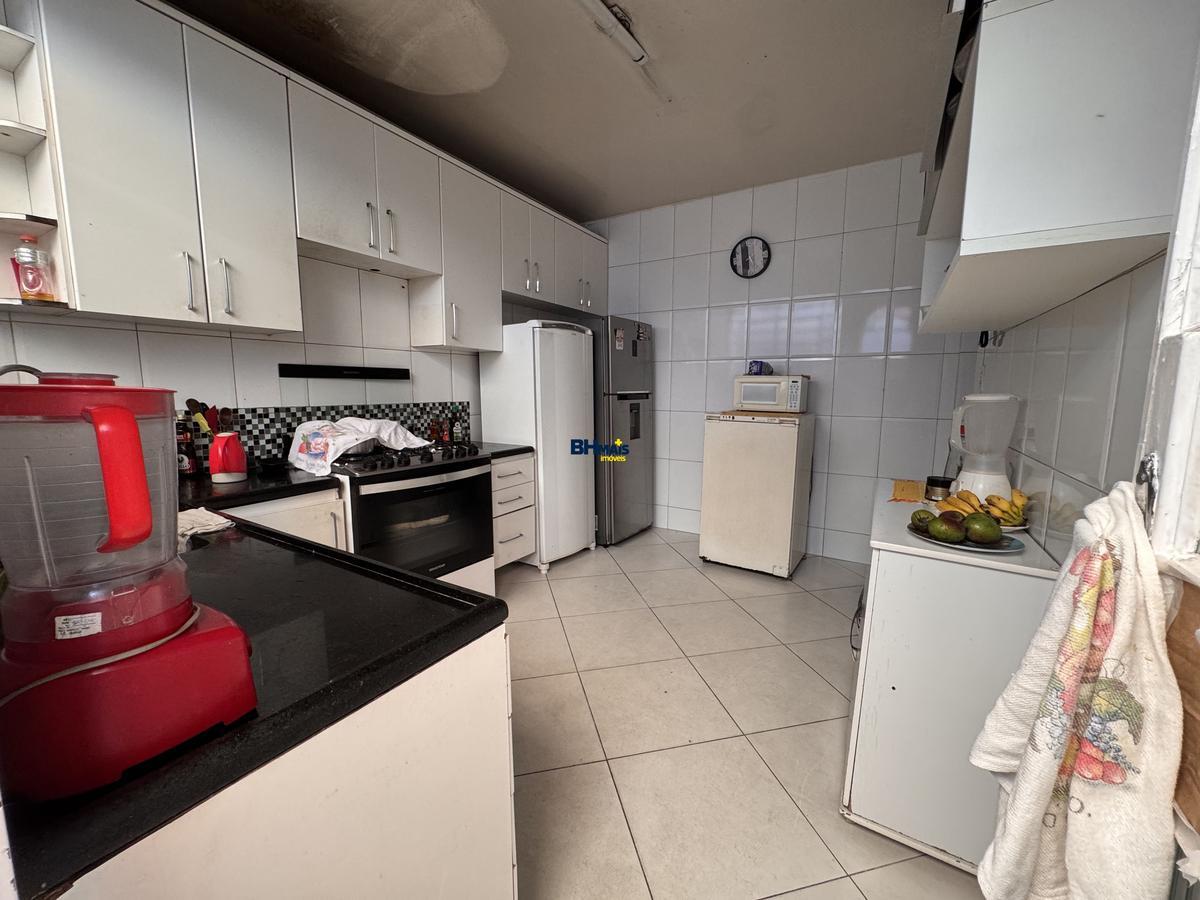 Casa, São Salvador, 3 Quartos, 2 Vagas, 1 Suíte