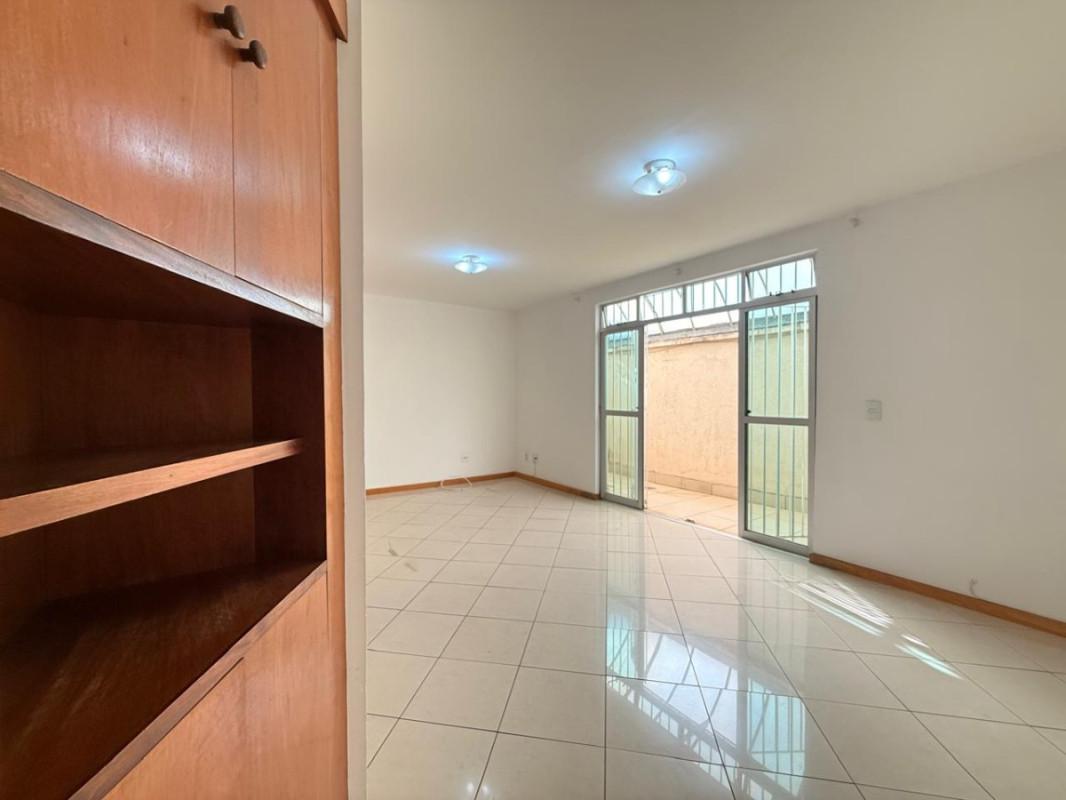 Apartamento, Funcionários, 4 Quartos, 2 Vagas, 1 Suíte