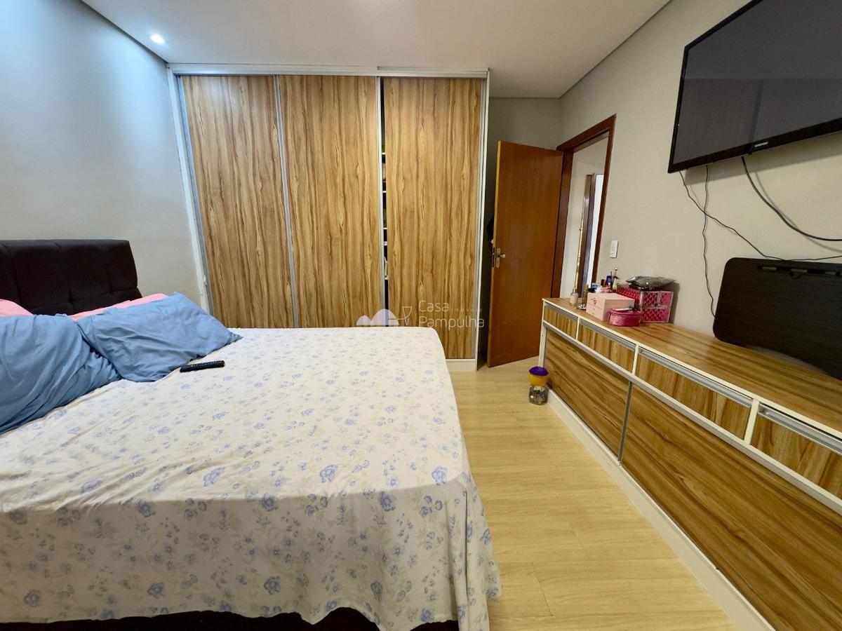 Casa, Jardim Leblon, 3 Quartos, 3 Vagas, 1 Suíte