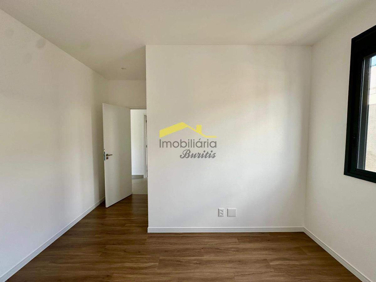 Apartamento, Grajaú, 2 Quartos, 2 Vagas, 2 Suítes