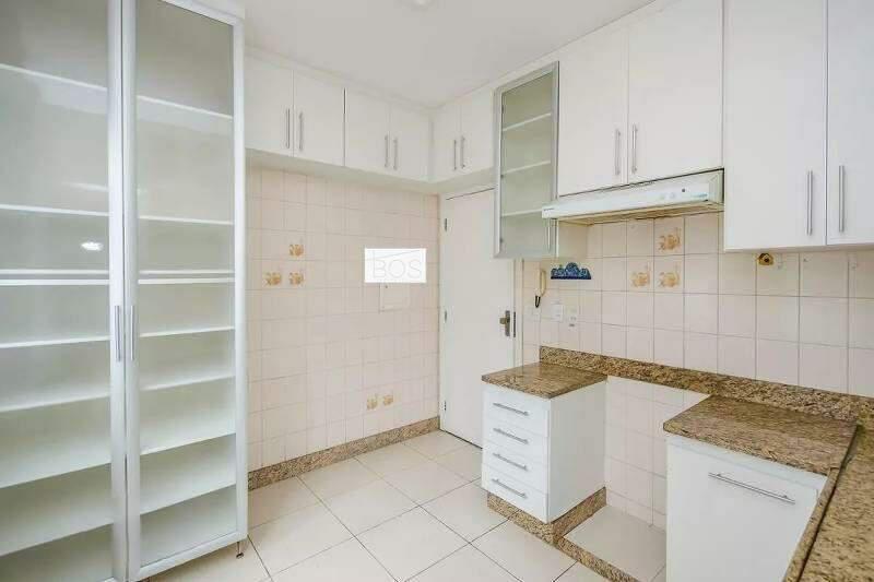 Apartamento, Luxemburgo, 3 Quartos, 1 Vaga, 1 Suíte