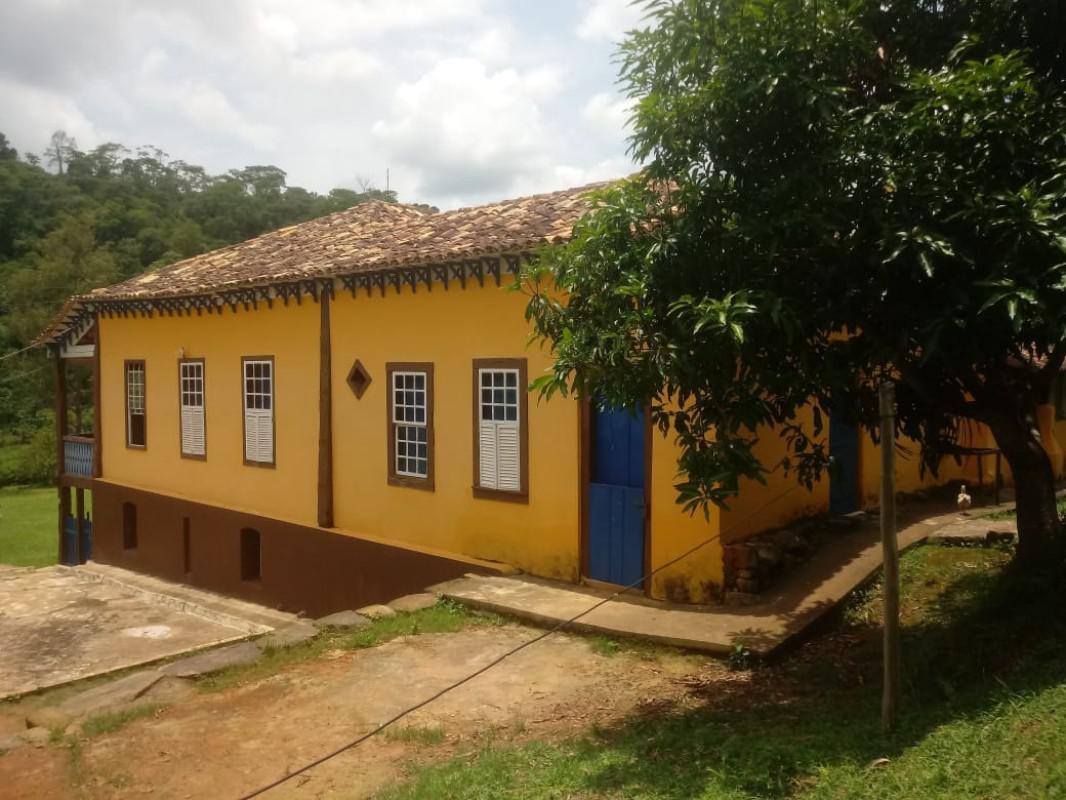 Fazenda, Zona Rural, 8 Quartos, 0 Vaga