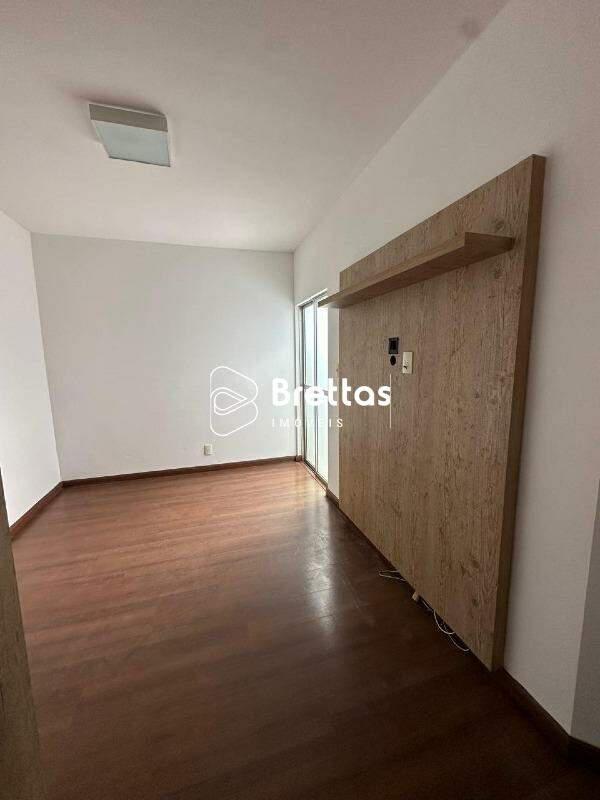 Apartamento, Centro, 0 Quarto, 0 Vaga