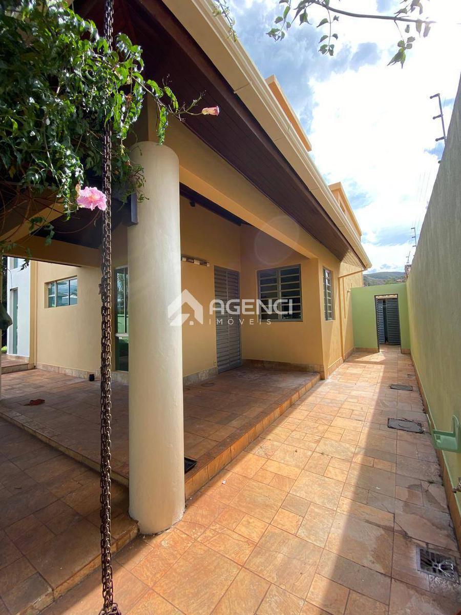 Casa, Vale do Sol, 4 Quartos, 0 Vaga, 2 Suítes