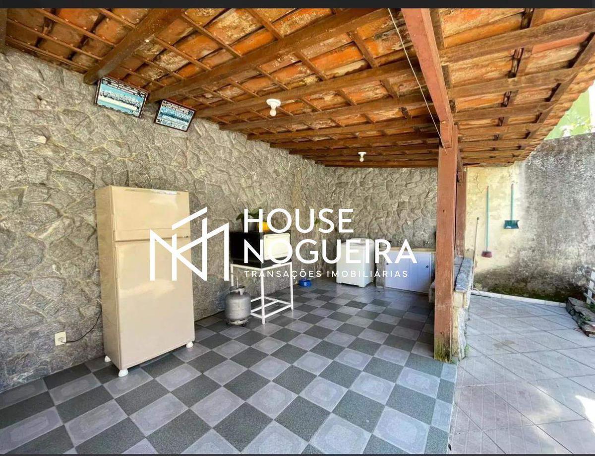 Casa, Tirol, 3 Quartos, 10 Vagas, 1 Suíte