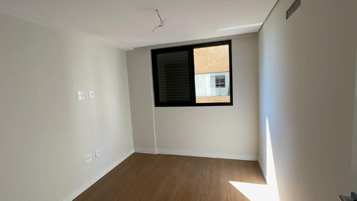 Cobertura, Buritis, 2 Quartos, 2 Vagas, 2 Suítes