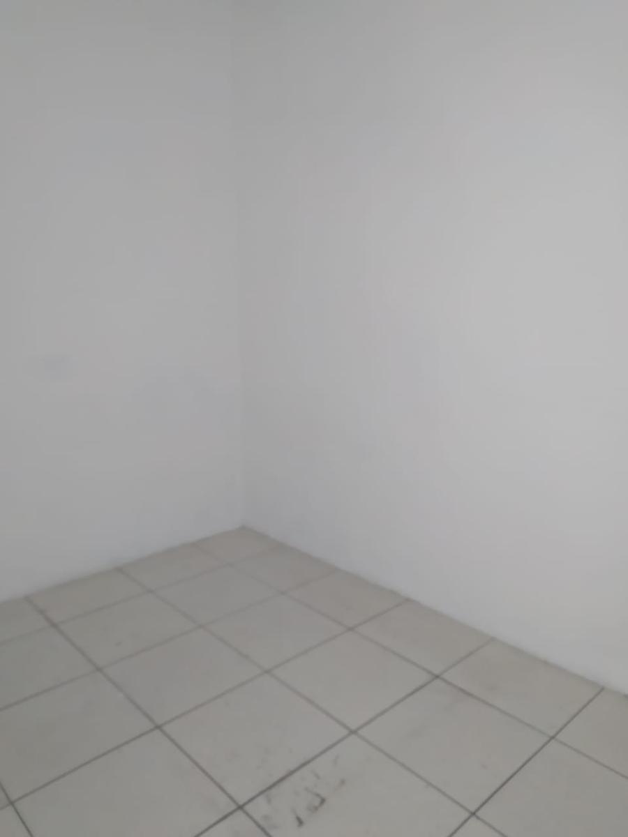 Quitinete, Glória, 1 Quarto, 0 Vaga