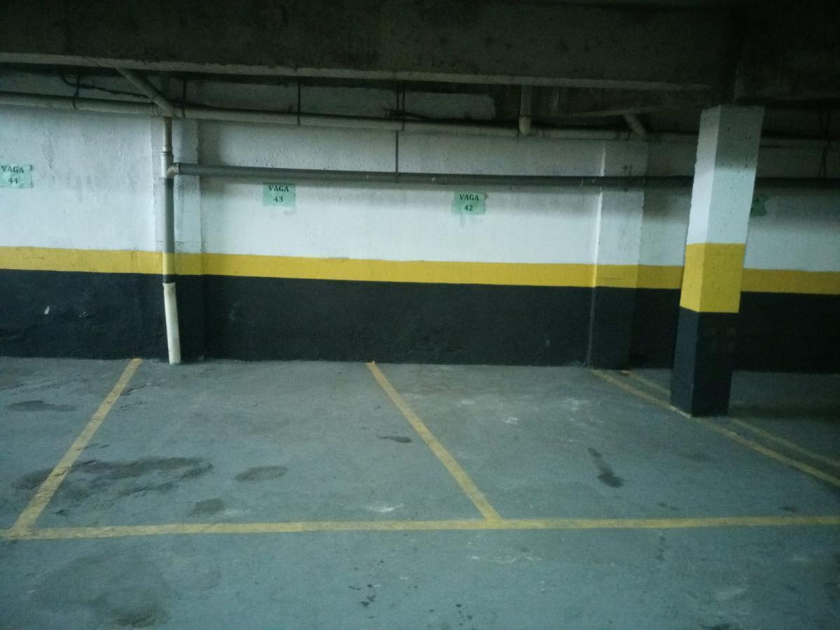 Sala, Floresta, 0 Quarto, 2 Vagas