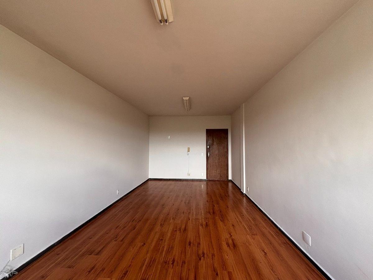 Sala, São José, 0 Quarto, 0 Vaga