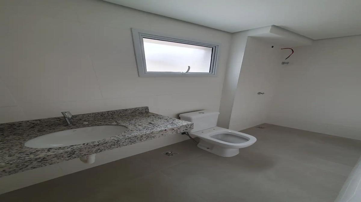 Cobertura, Santa Efigênia, 2 Quartos, 2 Vagas, 1 Suíte