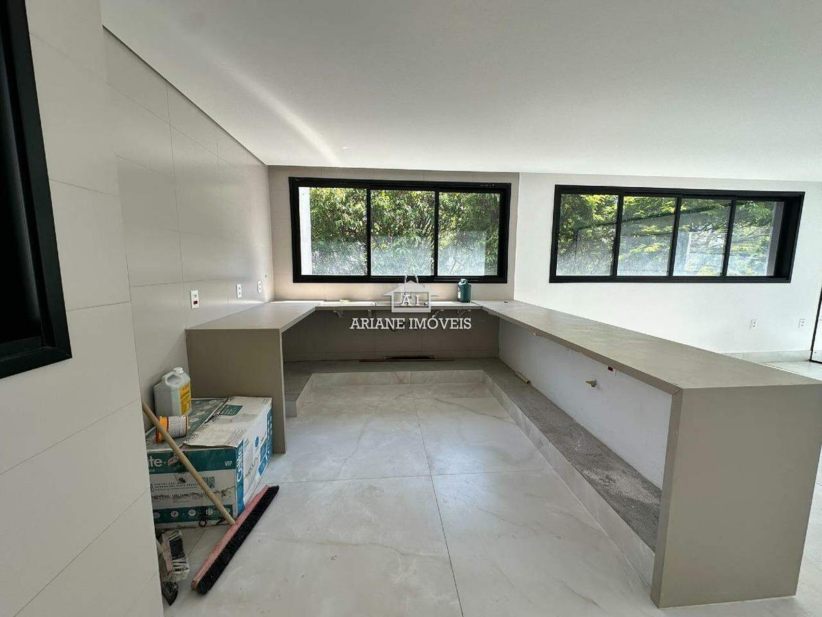Apartamento, Lourdes, 4 Quartos, 4 Vagas, 4 Suítes