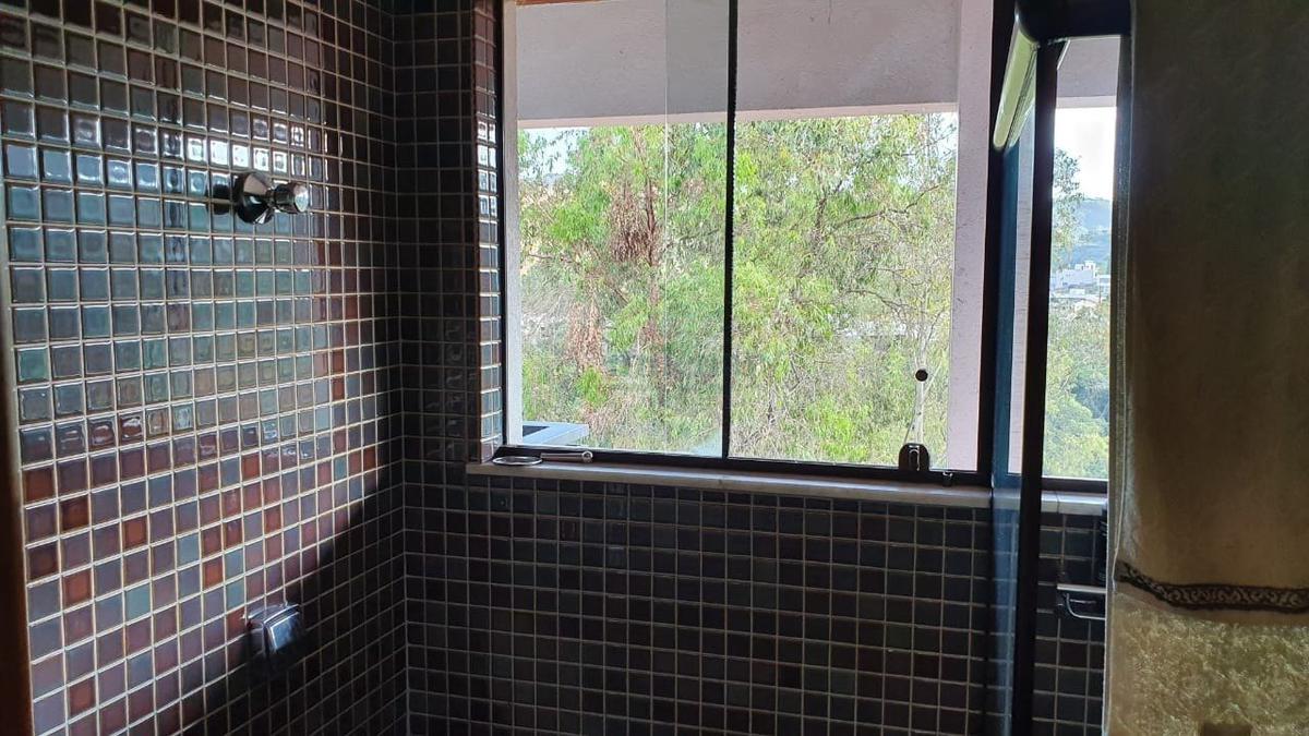 Casa, Alphaville - Lagoa dos Ingleses, 4 Quartos, 6 Vagas, 2 Suítes