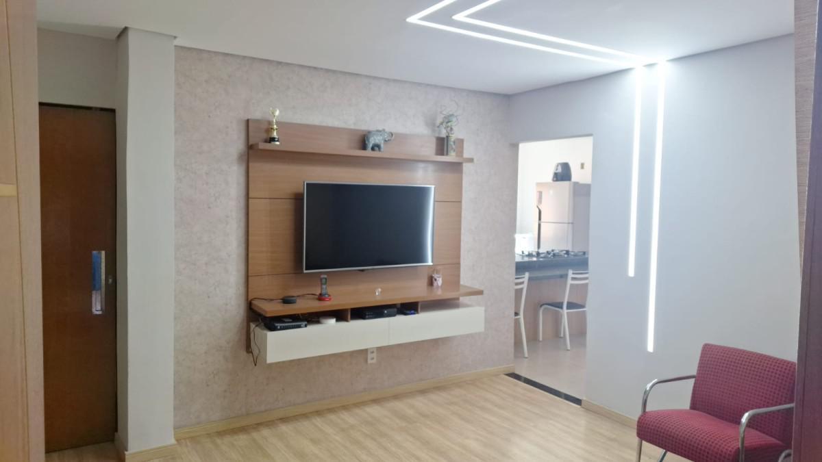 Casa, Palmeiras, 12 Quartos, 2 Vagas, 1 Suíte