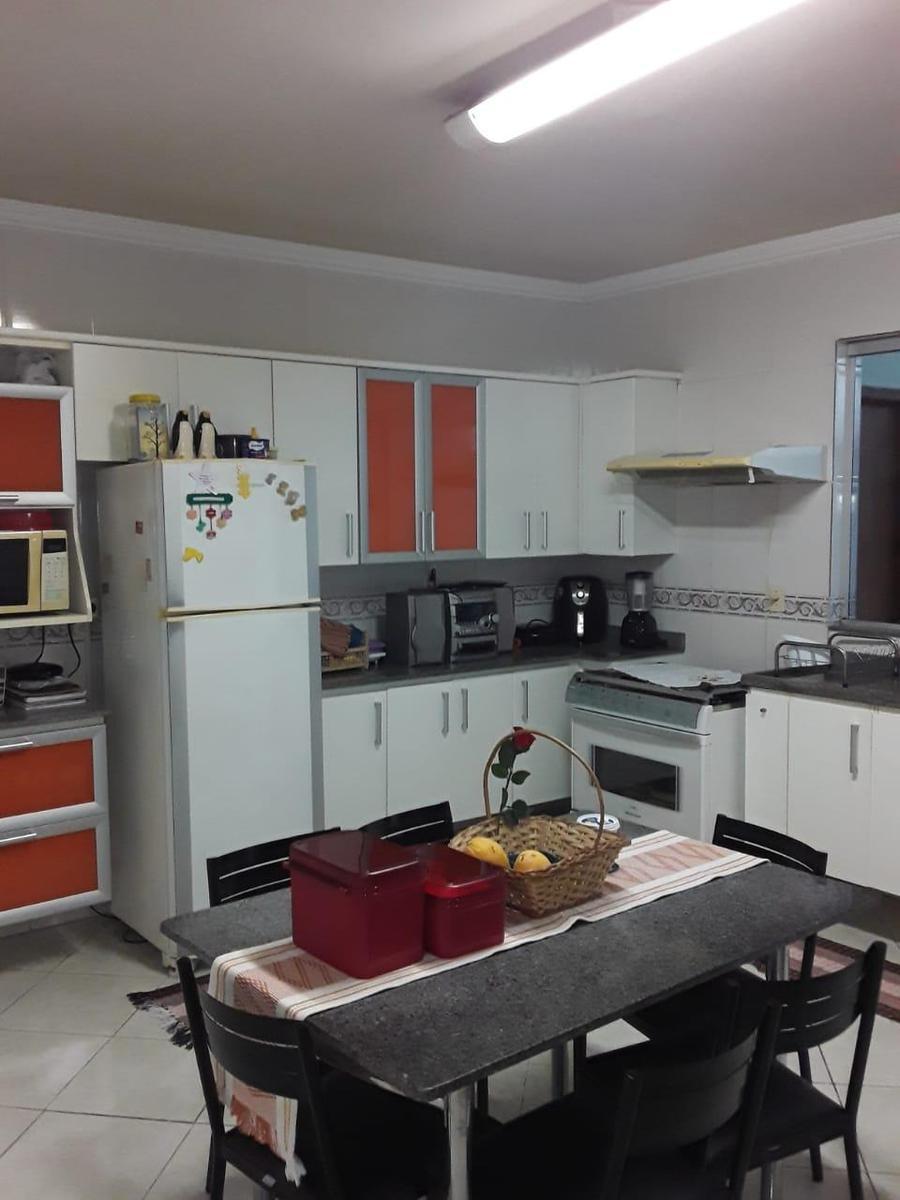 Casa, Santa Cruz Industrial, 3 Quartos, 2 Vagas, 1 Suíte