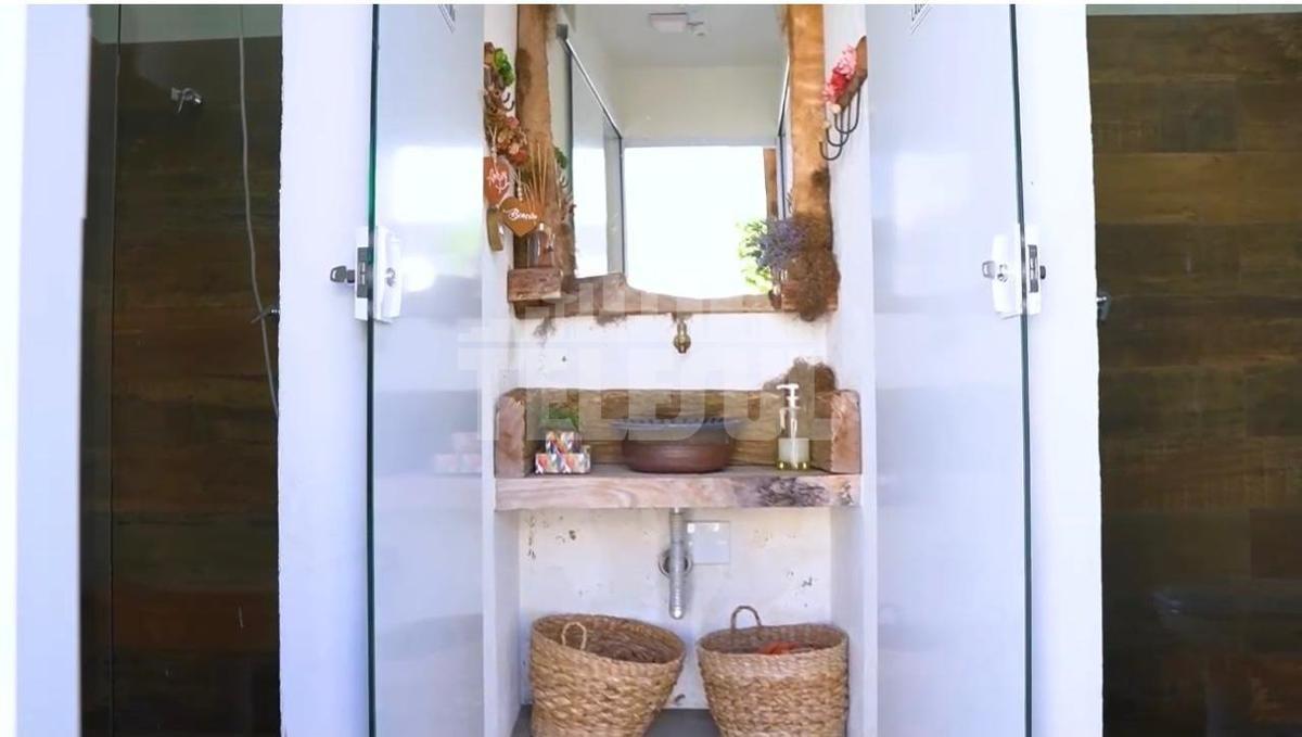 Casa, Rezende, 0 Quarto, 6 Vagas, 4 Suítes