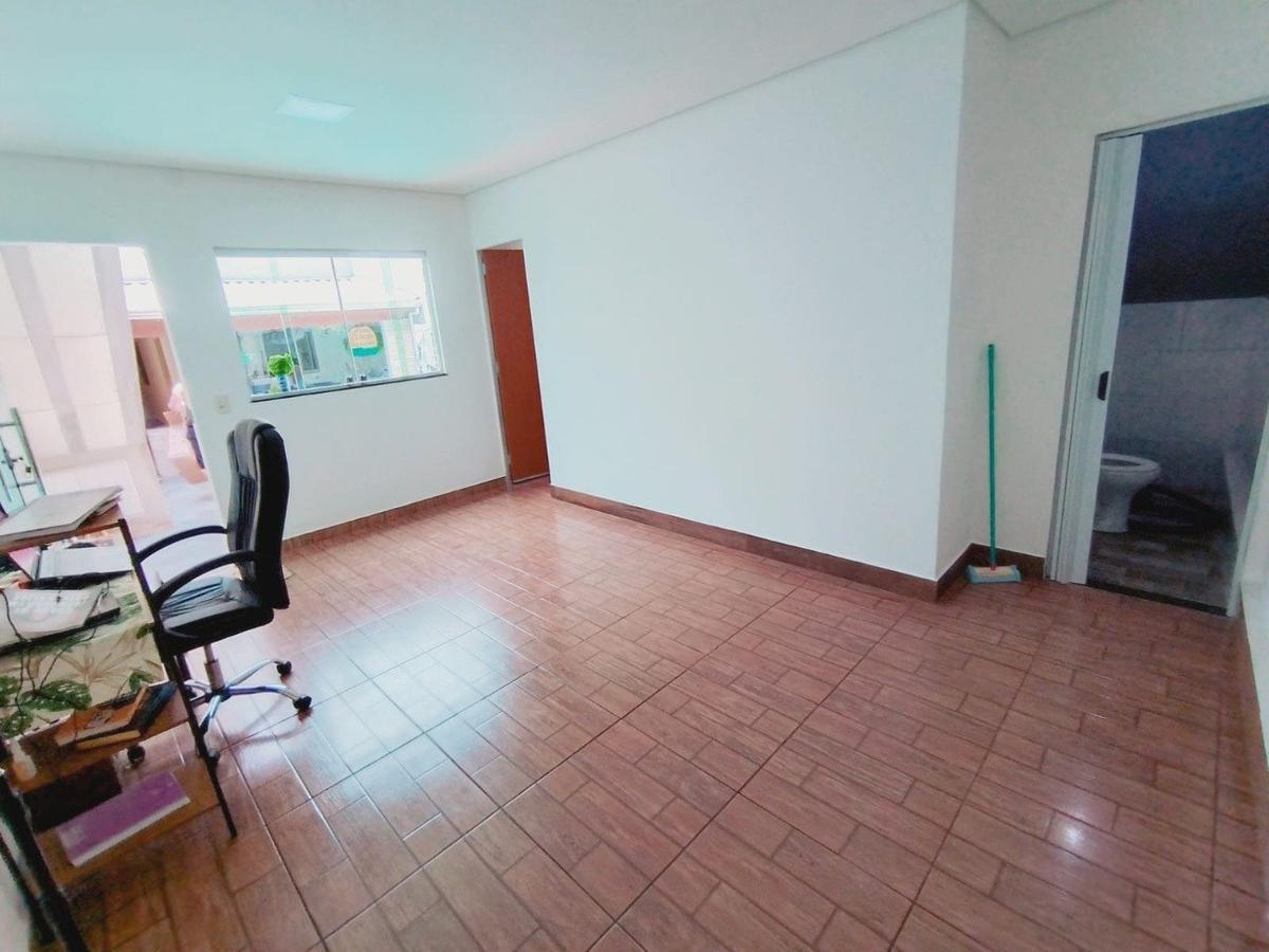 Casa, Céu Azul, 3 Quartos, 4 Vagas, 1 Suíte