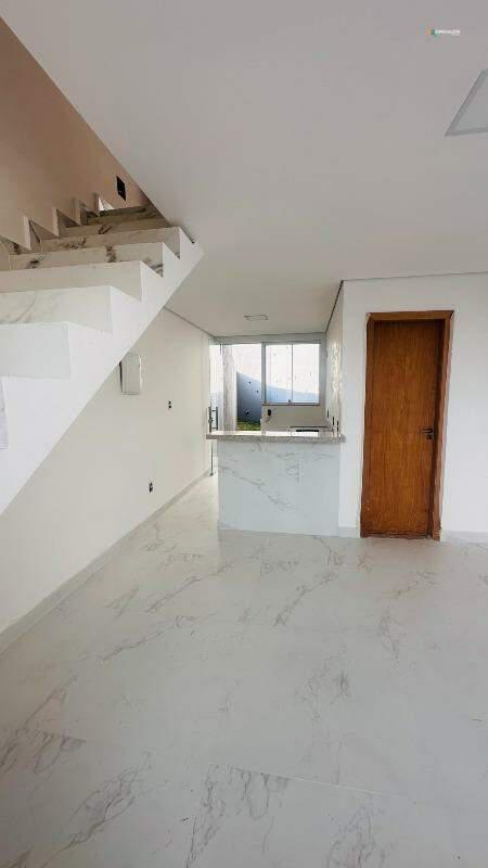 Casa, Liberdade, 2 Quartos, 1 Vaga