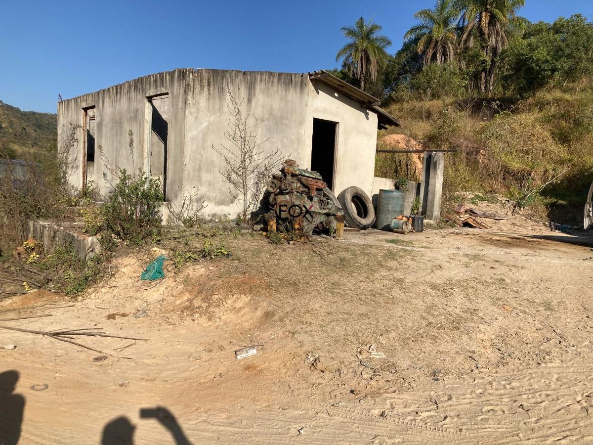 Lote, Centro, 0 Quarto, 0 Vaga