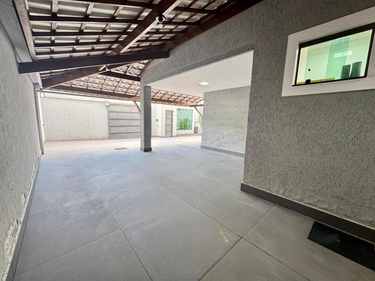 Casa, Santa Amélia, 3 Quartos, 6 Vagas, 2 Suítes