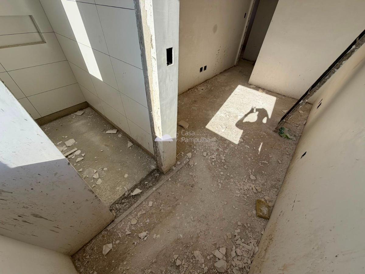 Casa, Itapoã, 2 Quartos, 1 Vaga, 2 Suítes
