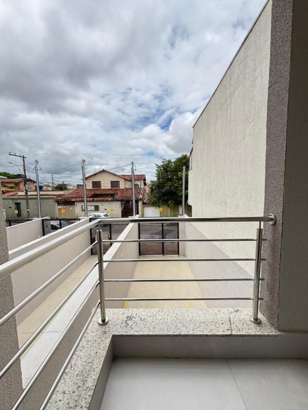 Casa, Santa Mônica, 2 Quartos, 2 Vagas, 2 Suítes