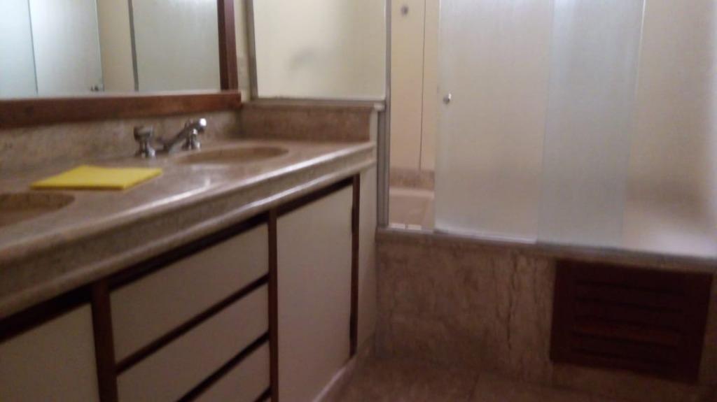 Apartamento, Funcionários, 4 Quartos, 3 Vagas, 1 Suíte