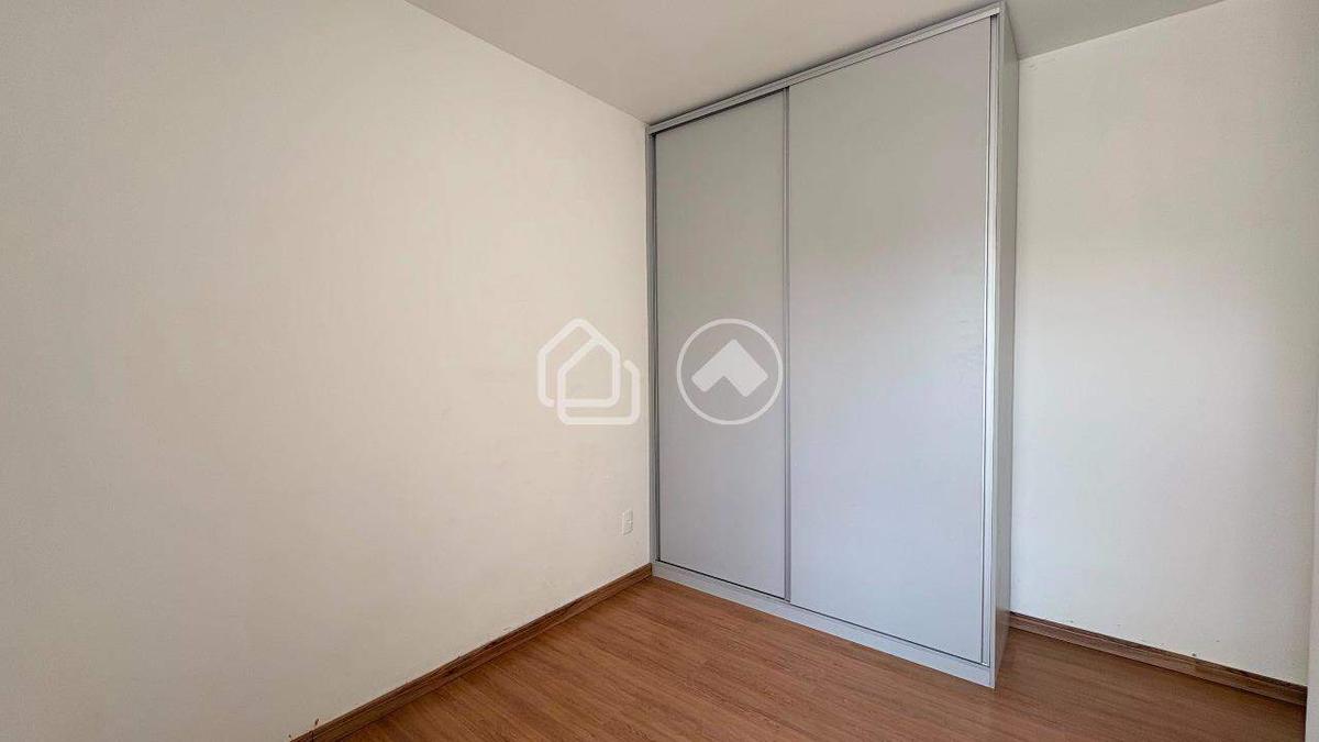 Apartamento, Estoril, 2 Quartos, 1 Vaga, 1 Suíte