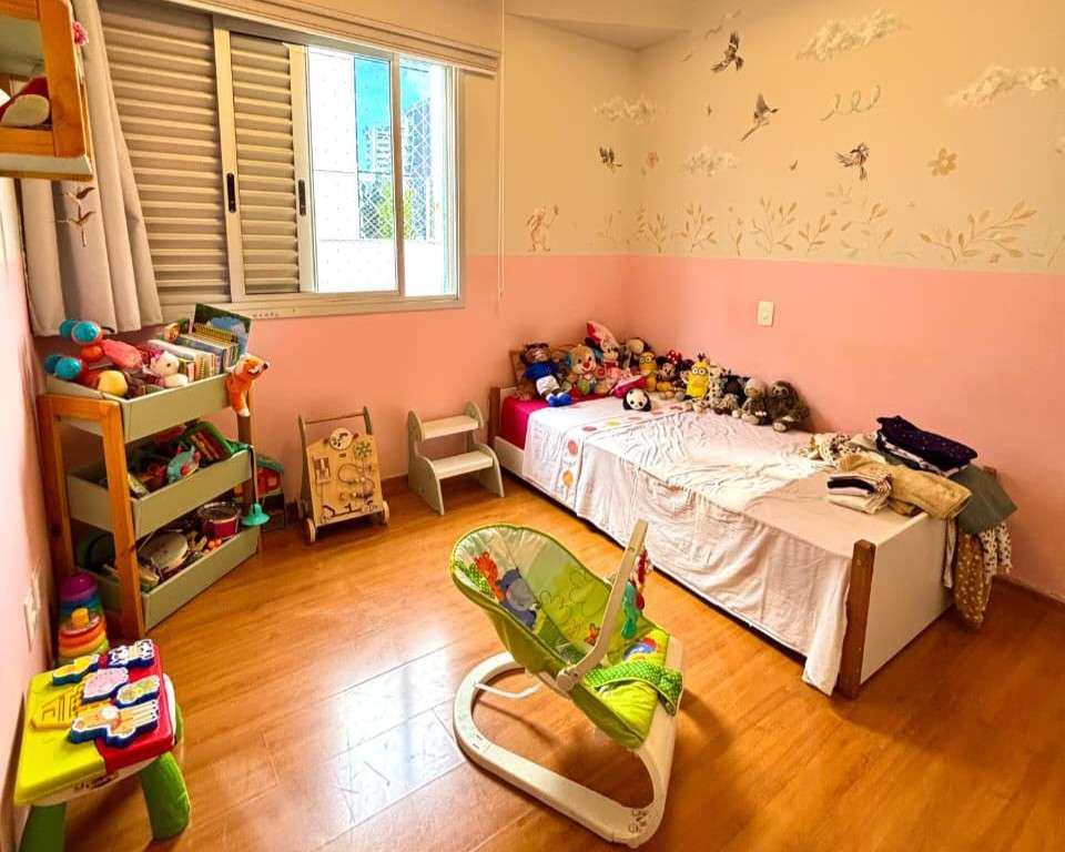 Cobertura, Funcionários, 4 Quartos, 4 Vagas, 2 Suítes