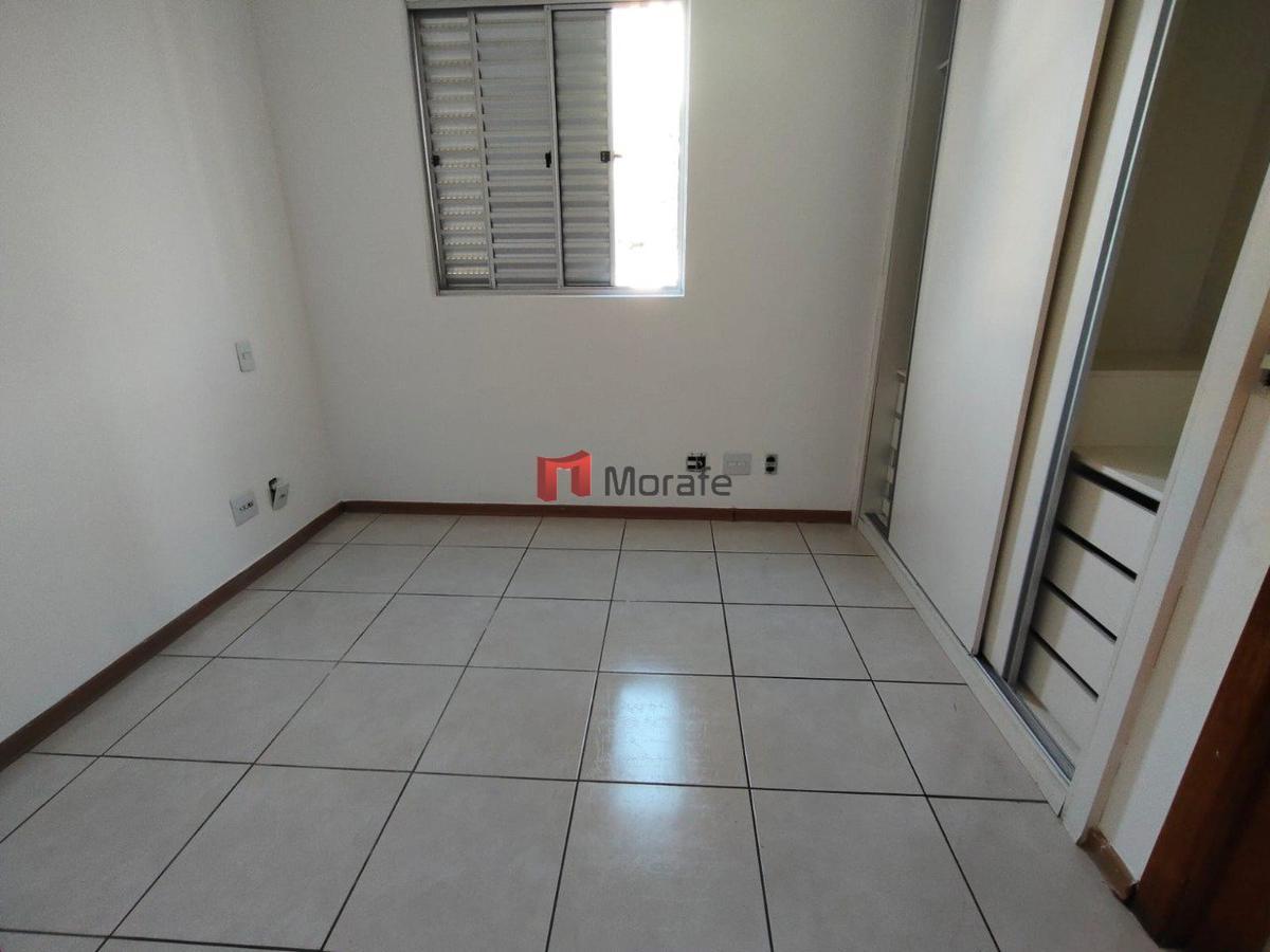 Apartamento, São Francisco, 3 Quartos, 2 Vagas, 1 Suíte