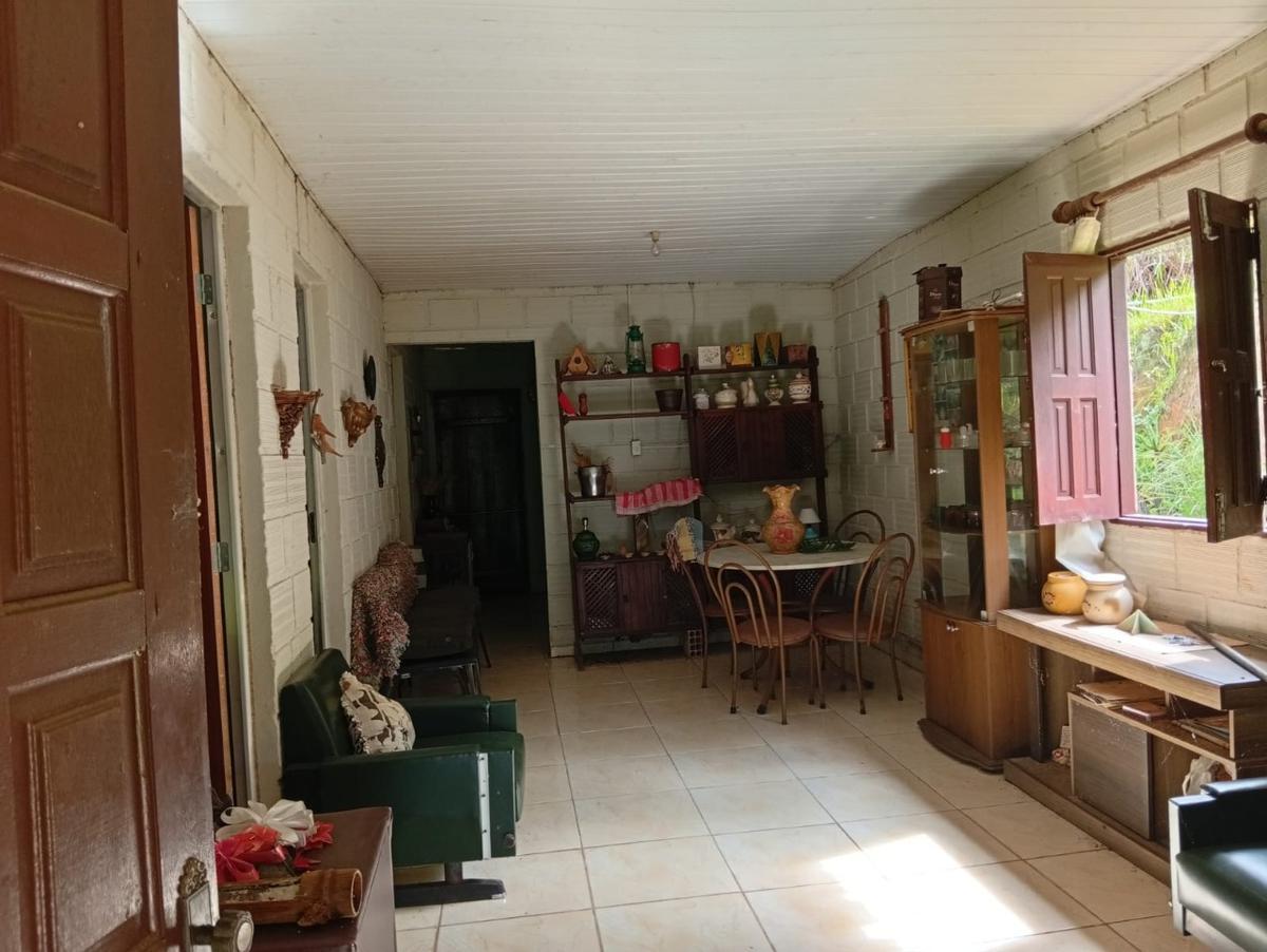 Fazenda, Centro, 3 Quartos, 10 Vagas, 1 Suíte