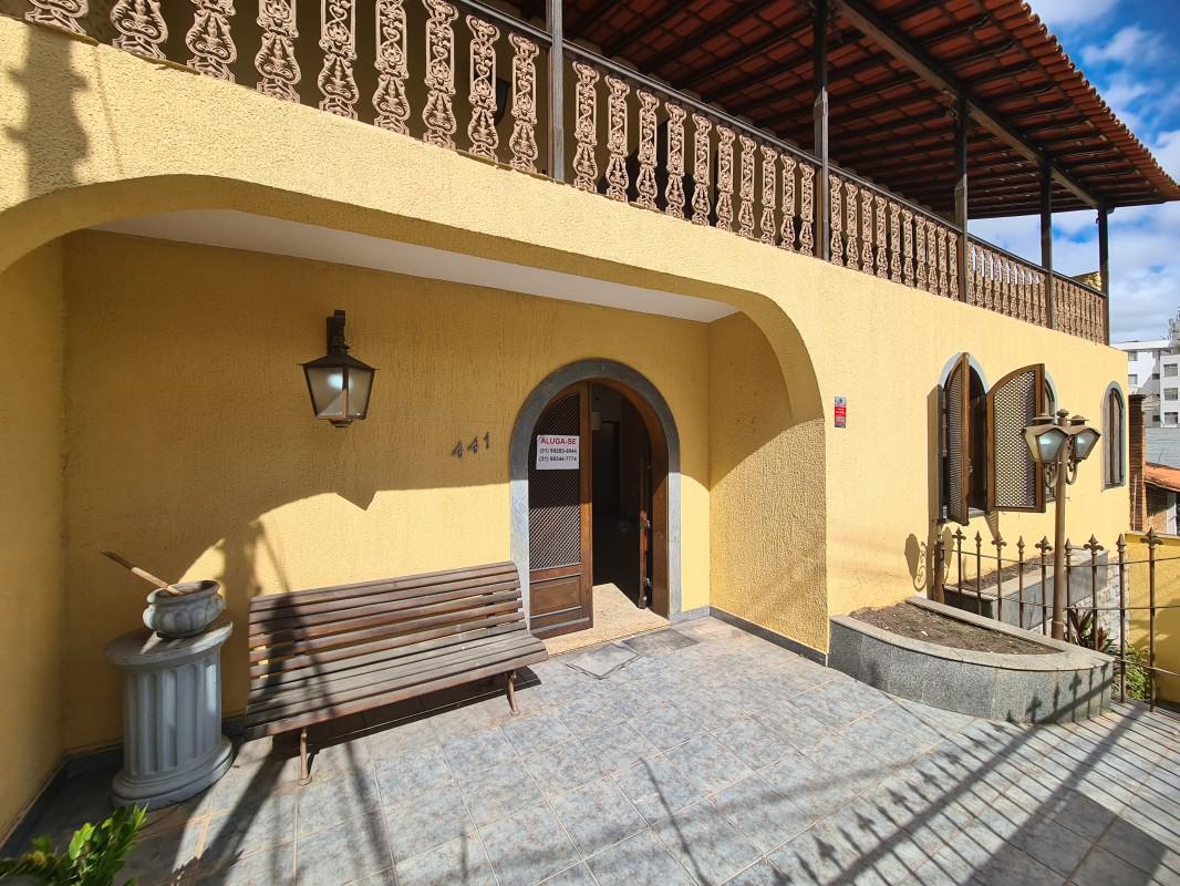 Casa, Gutierrez, 5 Quartos, 4 Vagas, 2 Suítes