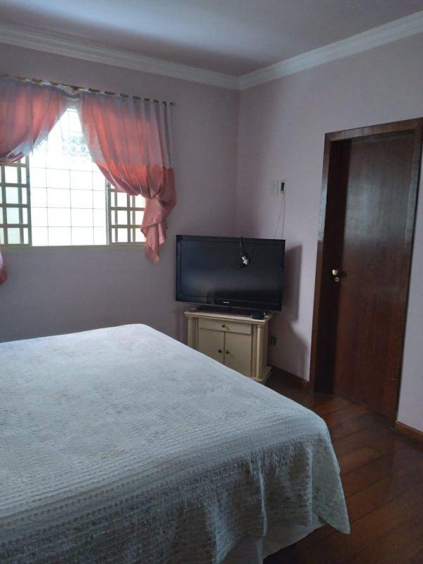 Casa, Tropical, 4 Quartos, 4 Vagas, 1 Suíte