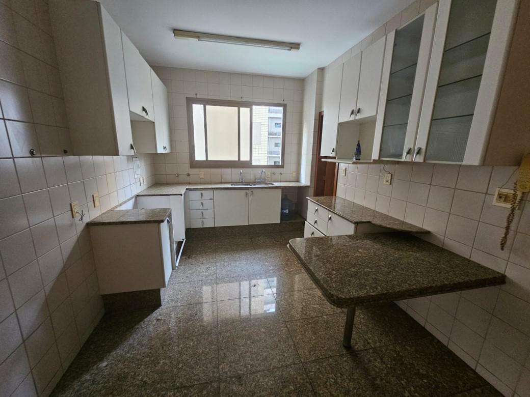 Apartamento, Santo Agostinho, 4 Quartos, 3 Vagas, 2 Suítes