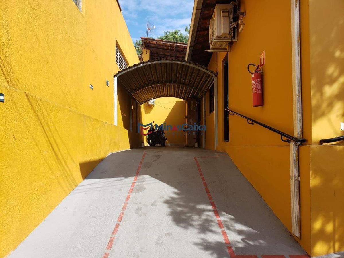 Casa, Santa Maria, 5 Quartos, 2 Vagas, 1 Suíte