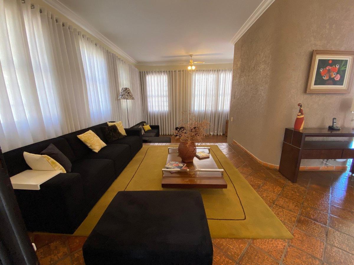 Casa, Bandeirantes (pampulha), 5 Quartos, 10 Vagas, 3 Suítes