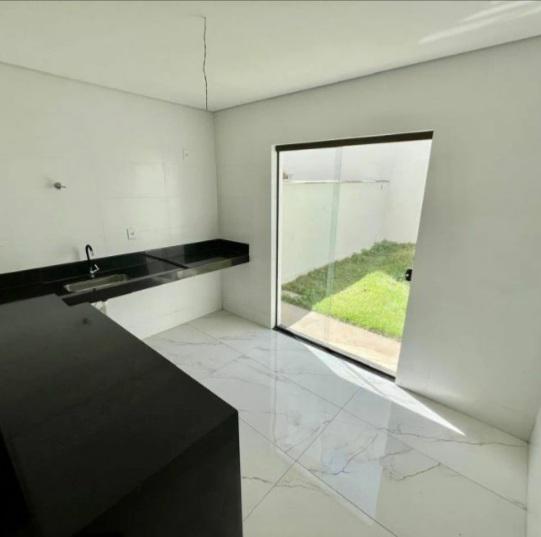 Casa, Santa Amélia, 3 Quartos, 2 Vagas, 1 Suíte