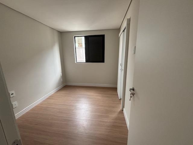 Apartamento, Sagrada Família, 2 Quartos, 2 Vagas, 2 Suítes