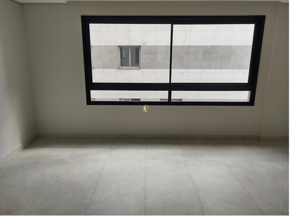 Apartamento, Santo Agostinho, 4 Quartos, 4 Vagas, 1 Suíte