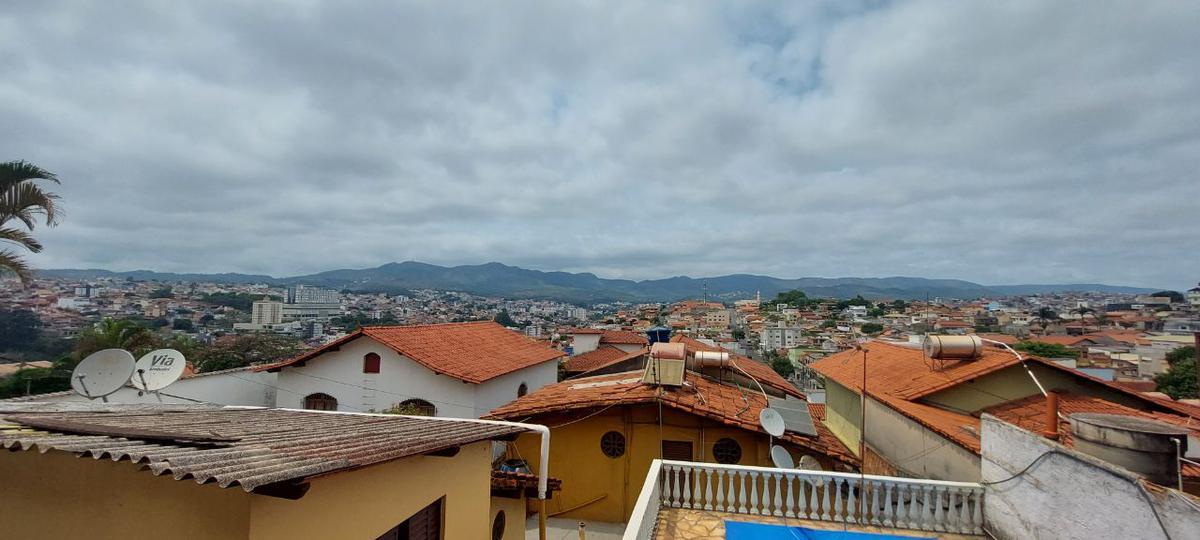 Casa, Santa Helena, 3 Quartos, 2 Vagas, 1 Suíte