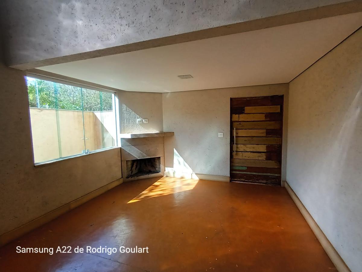 Casa, Vale do Sol, 3 Quartos, 4 Vagas, 1 Suíte