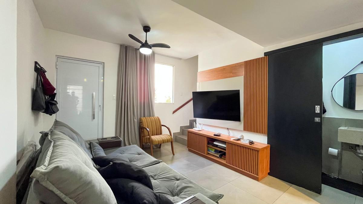 Casa, Castelo, 2 Quartos, 2 Vagas