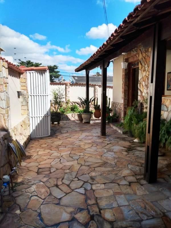 Casa, Carlos Prates, 3 Quartos, 4 Vagas, 1 Suíte