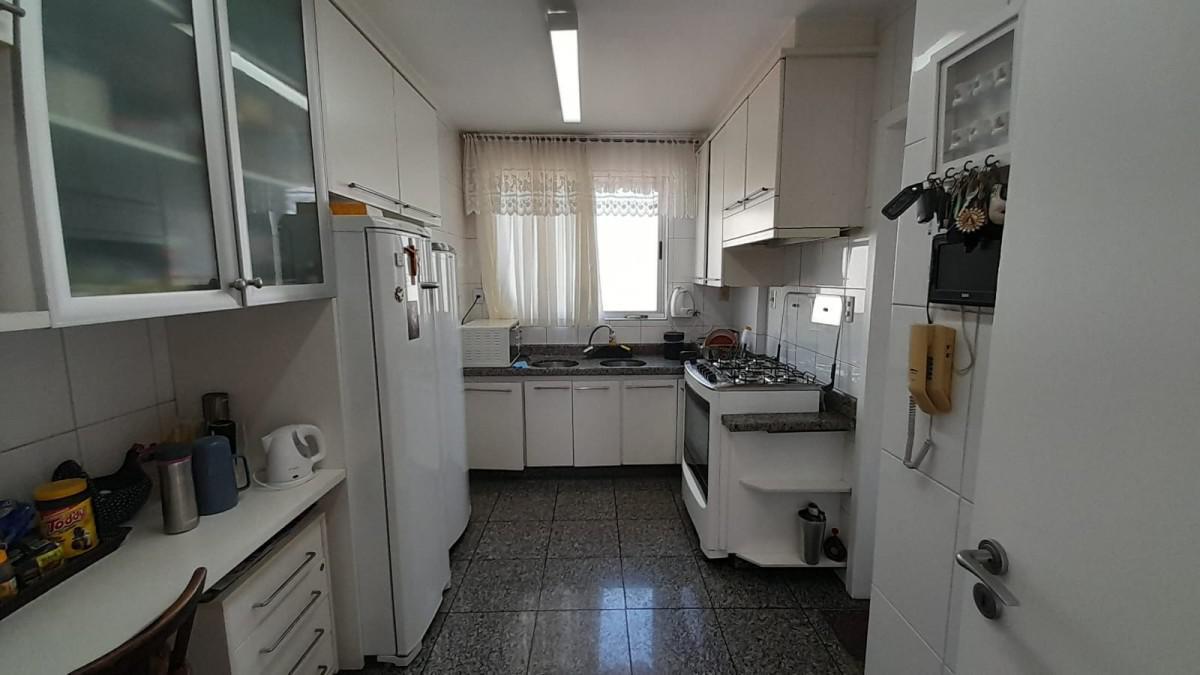 Cobertura, Buritis, 5 Quartos, 3 Vagas, 1 Suíte