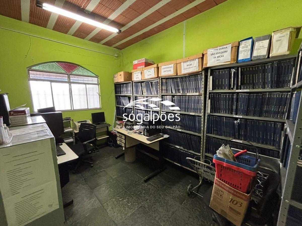 Galpão, Centro, 4 Vagas