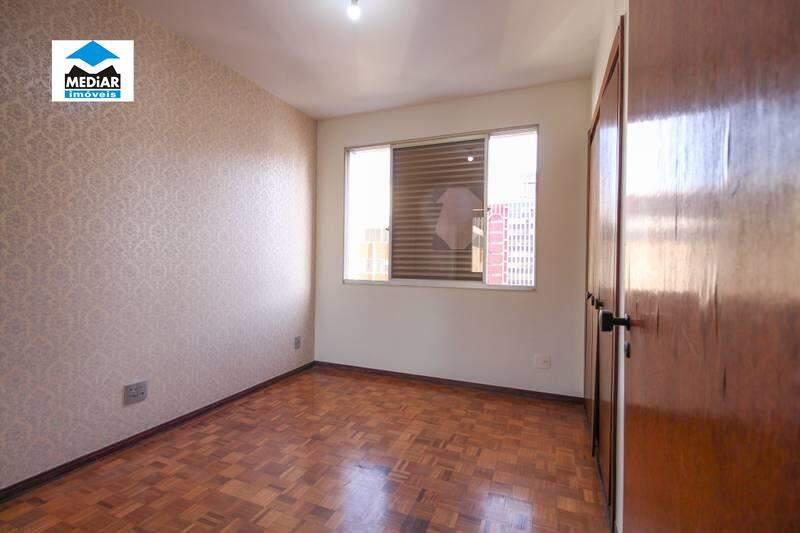 Apartamento, Funcionários, 4 Quartos, 2 Vagas, 1 Suíte