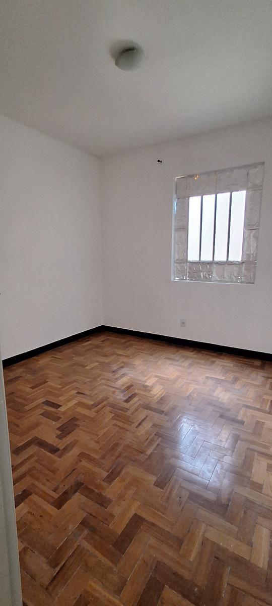 Apartamento, Floresta, 3 Quartos, 0 Vaga, 1 Suíte