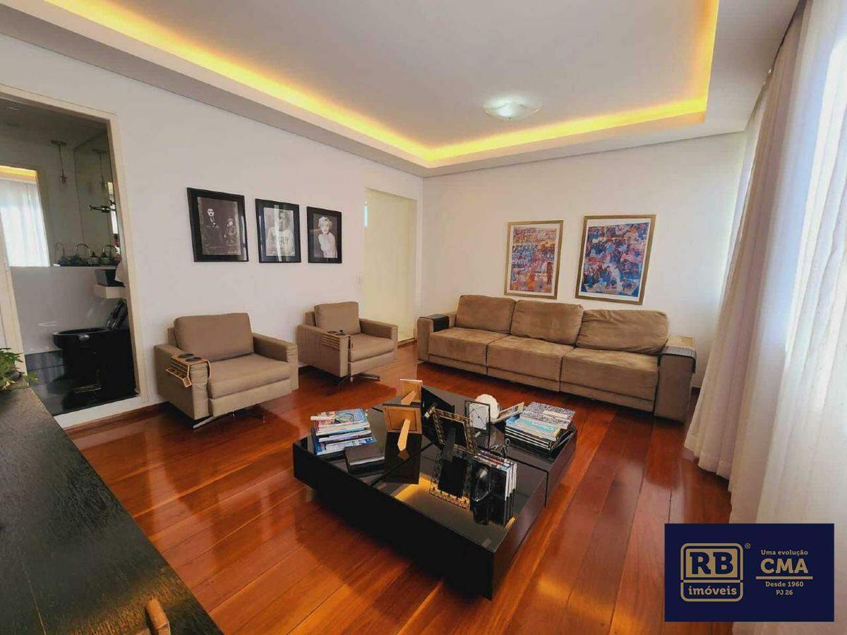 Apartamento, Funcionários, 4 Quartos, 2 Vagas, 1 Suíte