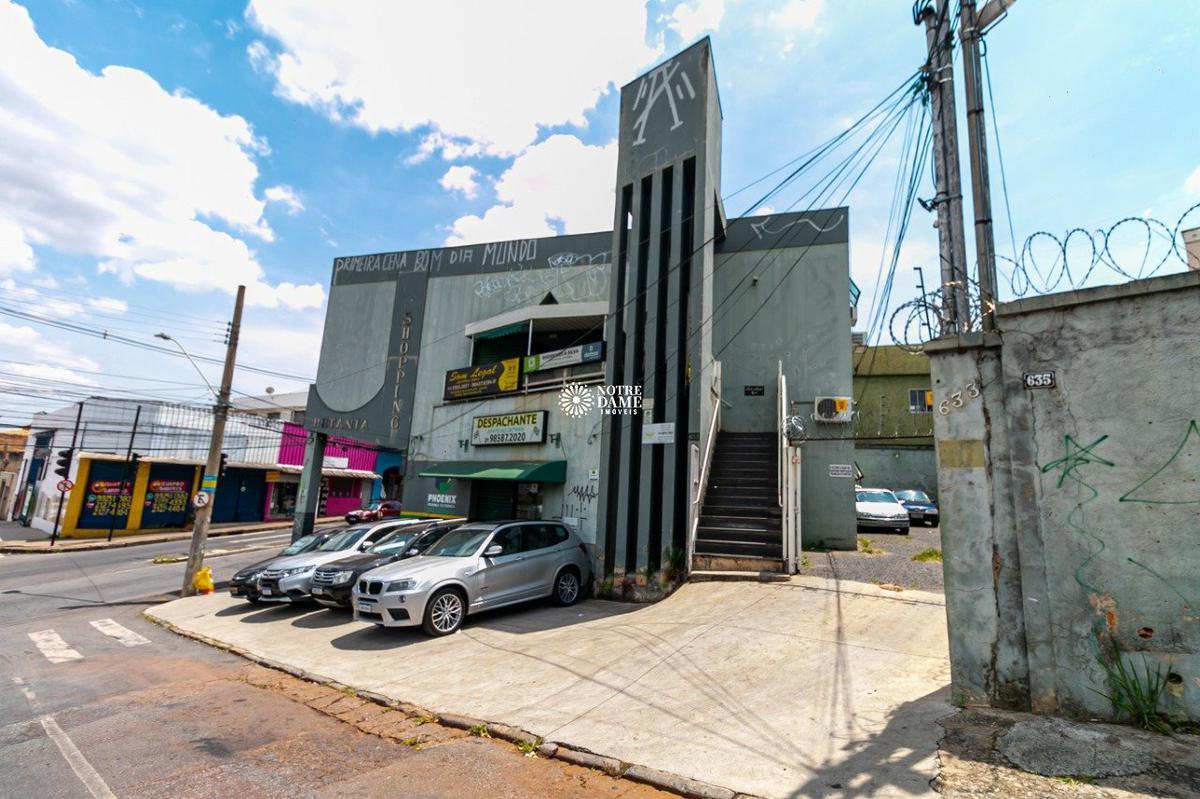 Galpão, Cinquentenário, 0 Quarto, 12 Vagas